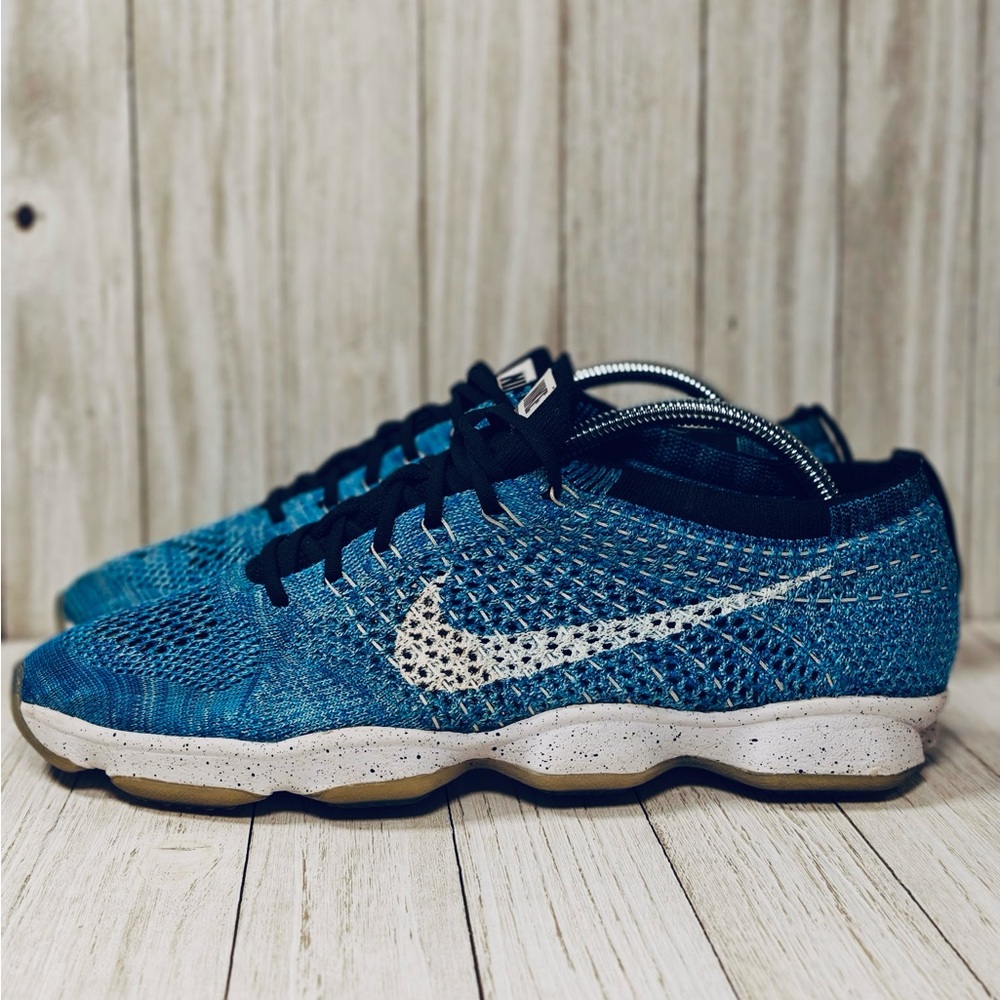 Nike Flyknit Zoom Agility Blue Lagoon Womens Size 8 Running Shoes 698616-402